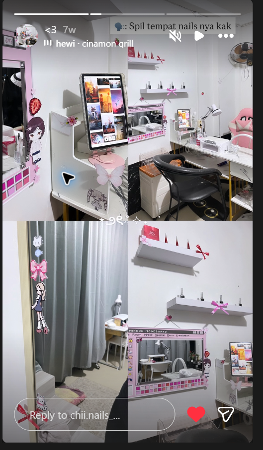 Ruang studio Chii yang sebenarnya, dengan dekorasi pink dan meja manicure